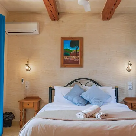 Ta Danjela 4 Bedroom With Private Pool Xagħra