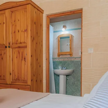 Ta Danjela 4 Bedroom With Private Pool Вилла Шаара