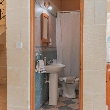 Villa Ta Danjela Villa Sleeps 8 With Pool Xagħra